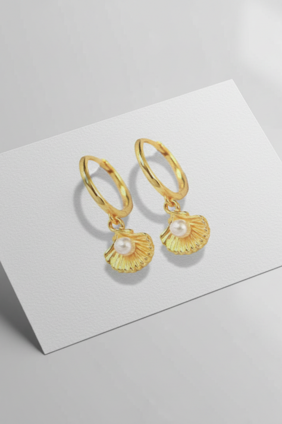Clam Shell Earring