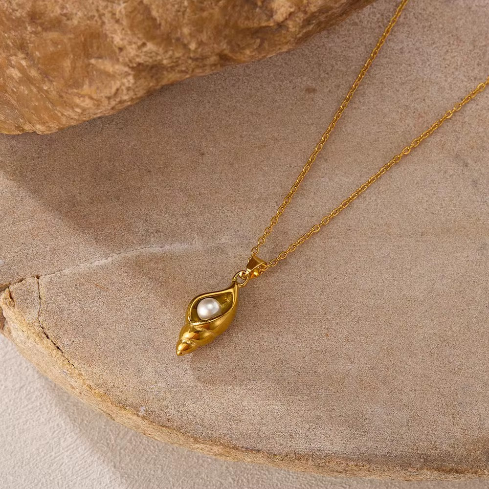 Allie Necklace