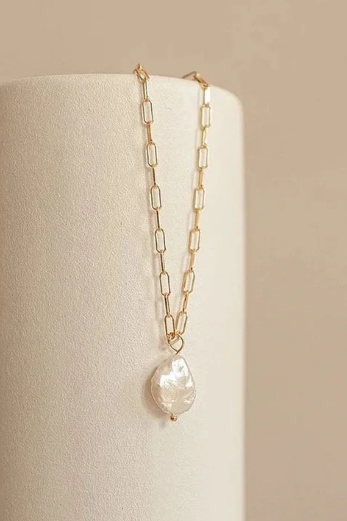 Maddie Pearl Necklace